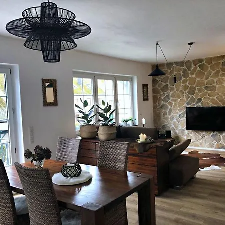 Moselle-side Mehring (Rhineland-Palatinate)