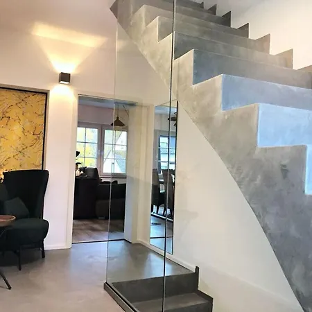 Moselle-side * Mehring (Rhineland-Palatinate)